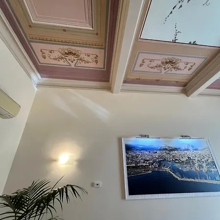 188 - Via Roma Apartment *